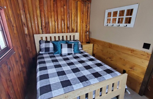 Indian River House | Reed's on the River Cabin 2