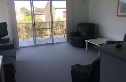 Inverloch Apartment | REEFS APARTMENTS INVERLOCH