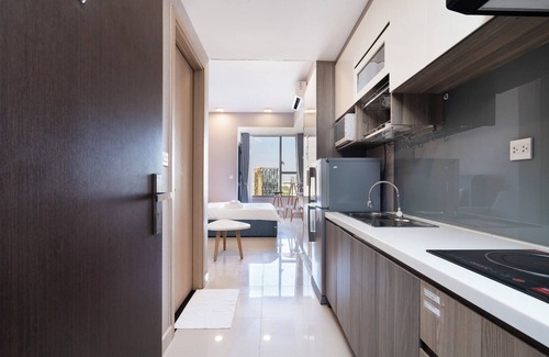 Hang Xanh Apartment | Refined Saigon - Vinhome Central Park