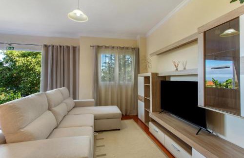 Machico House | Refugio Dourado