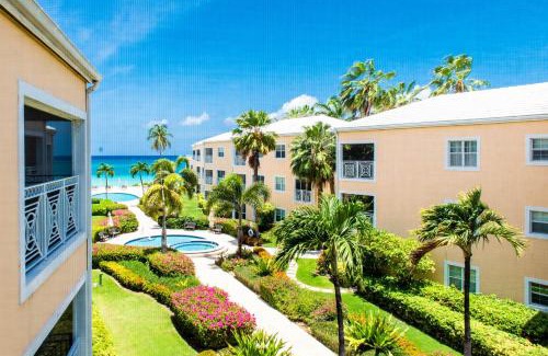 Seven Mile Beach Apartment | Regal Beach Club #234 Modern Oceanfront 2BR Condo on Seven Mile Beach