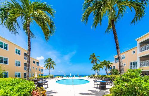 Seven Mile Beach Apartment | Regal Beach Club #234 Modern Oceanfront 2BR Condo on Seven Mile Beach