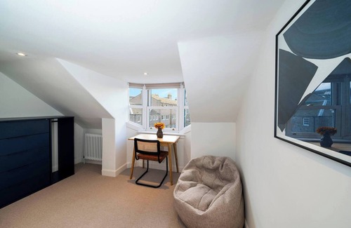 Broughty Ferry Apartment | Regal Residence - A Trendsetter's Apartment