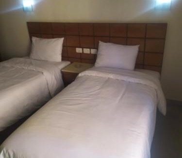 Al Duqqi Hotel | Regency Hotel