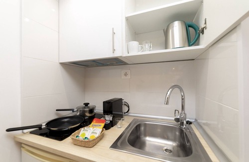 Arapiles Apartment | Regency VII - Ferga Suites