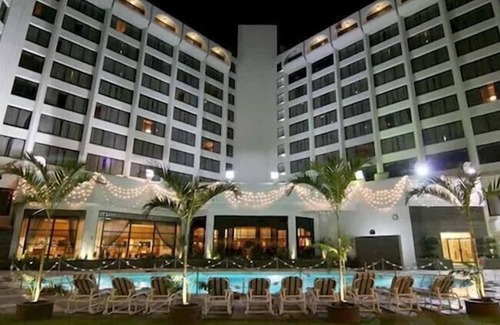 Karachi Hotel | Regent Plaza Hotel & Convention Centre