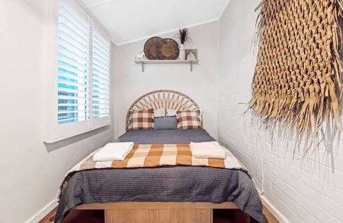 Wagga Wagga House | Reggie's Roost - Central Hideaway, Family Friendly