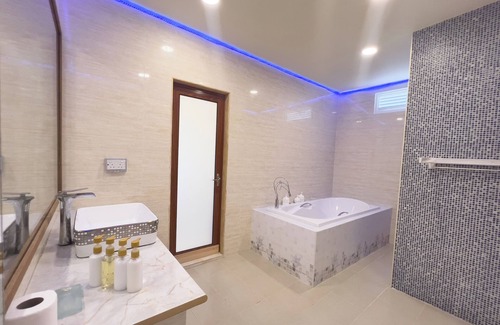 Maafushi House | Rehendhi Villa