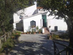 Sorrento City Centre Bed & Breakfast | Relais Correale Rooms & Garden