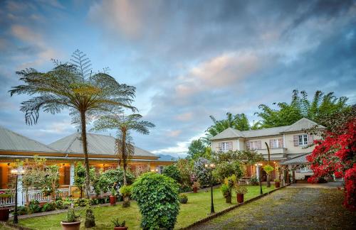 Hell-Bourg Bed & Breakfast | Relais Des Gouverneurs