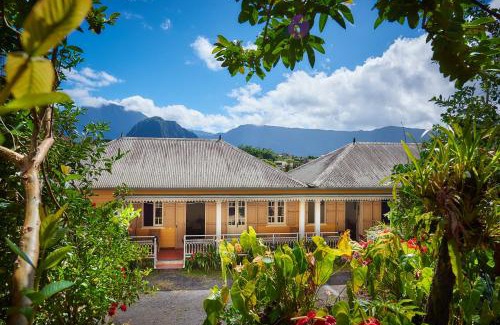 Hell-Bourg Bed & Breakfast | Relais Des Gouverneurs