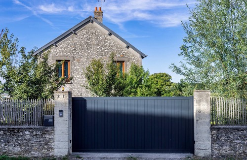 Saint-Mars-Vieux-Maisons House | Relais DE LA Canivotte Gîte Avec Piscine. Animaux Acceptés