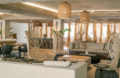 Islamorada Hotel | Relax and Recharge! 2 Comfortable Units, Free Parking, Onsite Swimming Pool