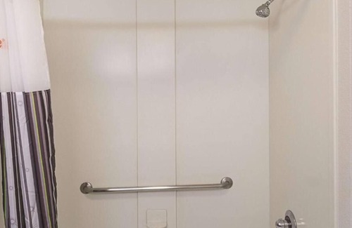 Guasti House | Relax and Recharge! 4 Great Units! Close to Cucamonga-Guasti Regional Park!