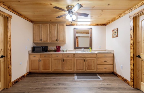 Bush House | Relax and Retreat four bedroom home