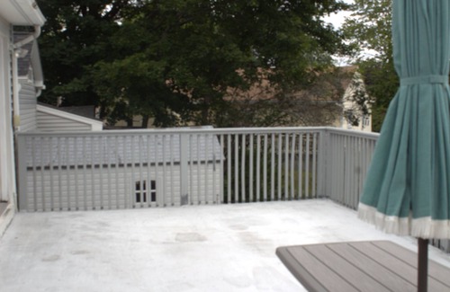 East Haven House | Relax at Rudy's peaceful resting place.