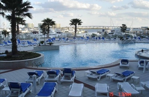 Orange Beach Condo | Relax & Enjoy - Coastal Paradise! SUNDAY- SUNDAY RENTAL ONLY DURING PEAK SEASON