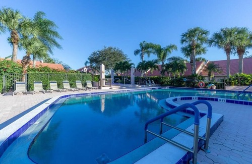 Port Saint Lucie Villa | Relax in a Beautiful Park Like Setting on the St Lucie River