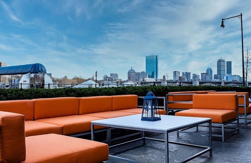 East Cambridge Hotel | Relax in a Cozy Room w/Stunning Charles River & Boston Skyline Views