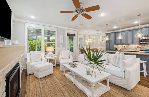 WaterSound West Beach House | Relax in Style at this Peaceful Cottage with Zero-Entry Pool Access & 4 Bikes