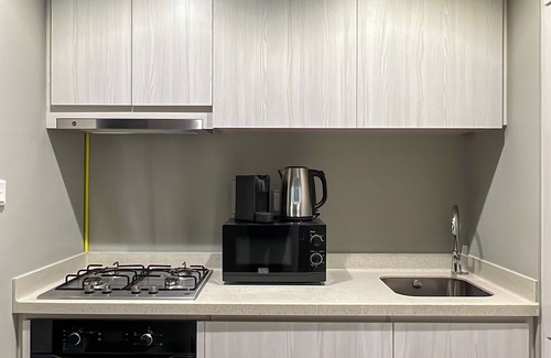 Downtown Dubai Apartment | Relax in Style Central 1BDR Cityscape