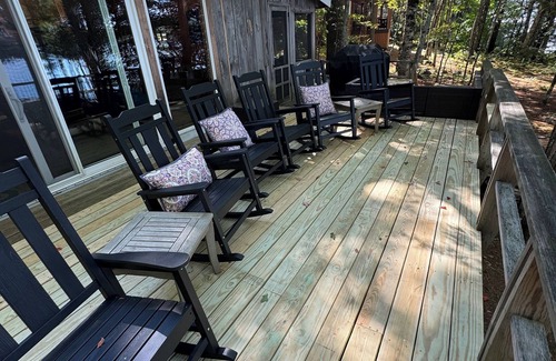 Oxford Cottage | Relax in the glow of a campfire at this waterfront cottage on Thompson Lake