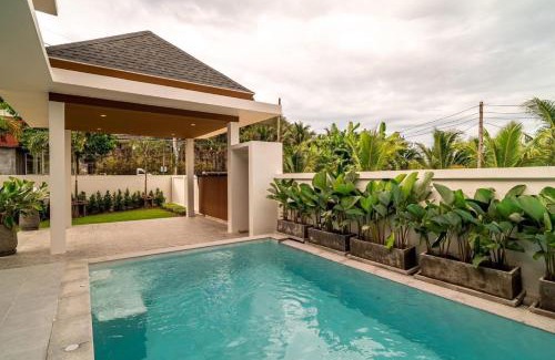 Sa Khu Villa | Relax Nai Yang beach pool Villas