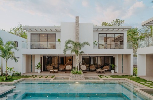 Monterrico Villa | Relax on the Beach, an oasis of tranquility on Guatemala's best black sand beach