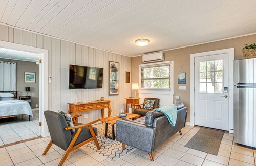 Panacea Cottage | Relax & Refresh: Waterfront Cottage in Panacea