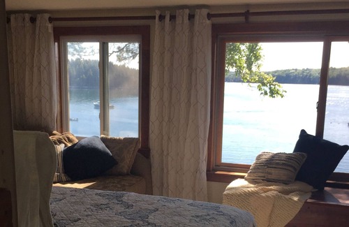 Sebascodegan Island Apartment | Relax, renew. oceanfront panoramic views, explore the backyard tidal pools.