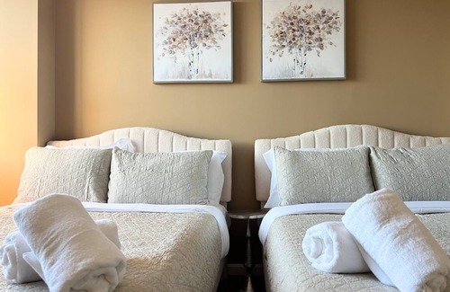 Ballston Apartment | Relax & Unwind Ballston 5 Beds