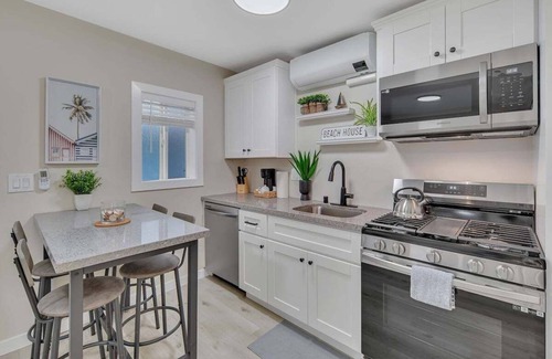 South Oceanside Condo | Relax & Unwind | Tower 9 Retreat Steps to Beach