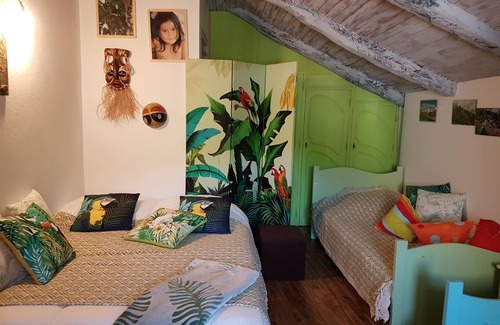 Les Vanels House | Relaxation and nature by the river.