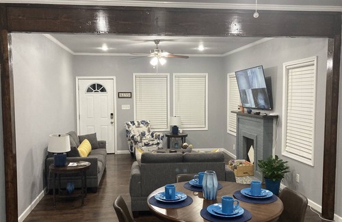 Highland Historic District House | Relaxation on Robinson Place
