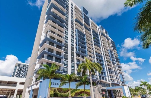 Doral Condo | Relaxing Doral Retreat: 2BR Charm