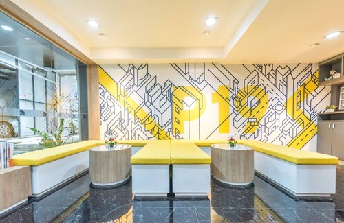Thanon Phaya Thai House | Relaxing Double Stay | Cozy & Serene Ambience