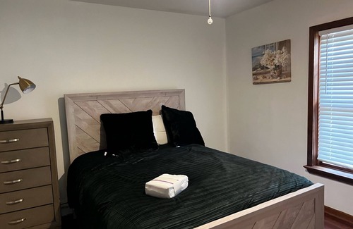 Egg Harbor City House | Relaxing family get away home! Just 30 min from beach and casinos.