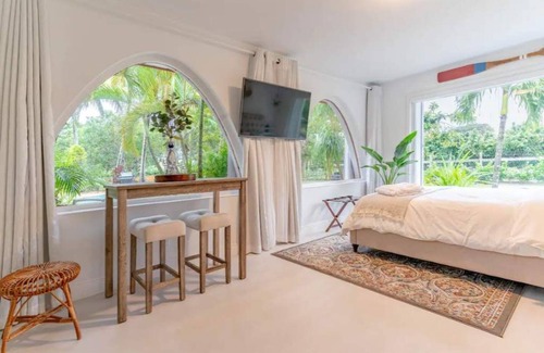 Homestead Apartment | Relaxing getaway at Hacienda Paraiso with pool use included!