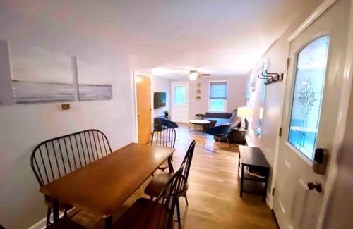 York Beach House | Relaxing getaway walking distance to the beach