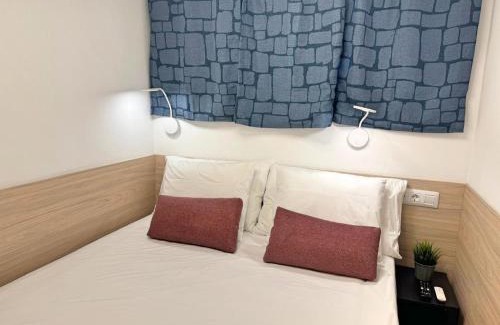Playa del Ingles Apartment | Relaxing Holiday Home Near the Sea