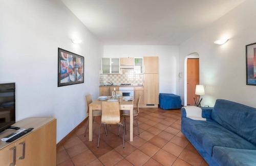 Santa Teresa di Gallura Apartment | Relaxing Cristal Bedroom Apartment Sleeps 5 Persons