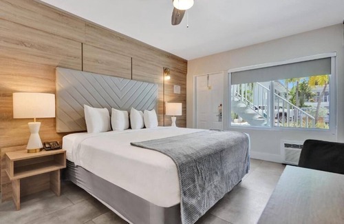 Galt Mile Hotel | Relaxing Resort Stay Near Las Olas Boulevard, Pier + Vibrant City Hotspots