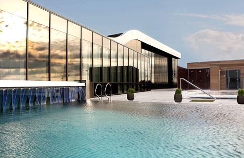 Municipality of Sittard-Geleen Hotel | Relaxing Stay at Fletcher Wellness-Hotel Sittard with Spa, Gym, and Comfort