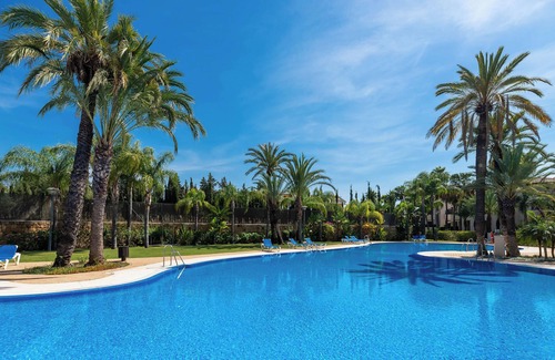 Marbella Apartment | RELISH THIS TOP NOTCH, GENEROUS DUPLEX WITH HEATED POOL IN PRIVATE SOLARIUM