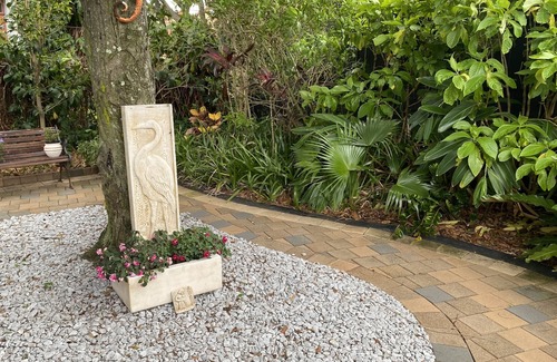 Sanctuary Cove Cottage | RELOCATING TO GOLD COAST? - Available 3 MONTHS - GARDEN COTTAGE - Hope Island.