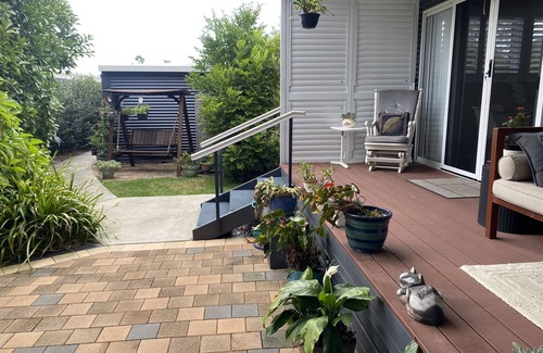 Sanctuary Cove Cottage | RELOCATING TO GOLD COAST? - Available 3 MONTHS - GARDEN COTTAGE - Hope Island.