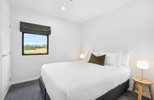 Kawarau Falls Apartment | Remarkable Modern Living Prime Location