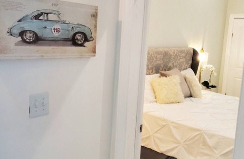 Eastside Apartment | Remodeled 1st floor Gem in Historic Savannah