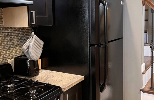 Downtown Baltimore House | Remodeled Historical Rowhome in Seton Hill