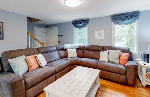 Cotuit House | Remodeled Retreat w/ Expansive Deck & Fire Pit - Near Village & Loop Beach
